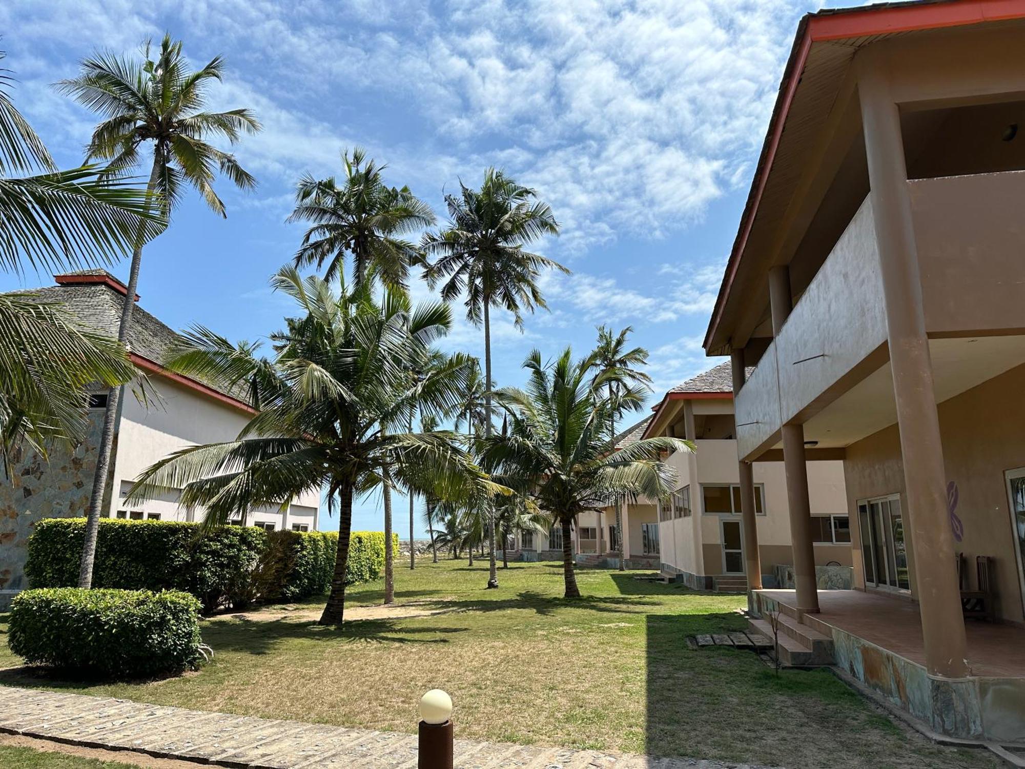 Elmina Bay Resort Eksteriør bilde