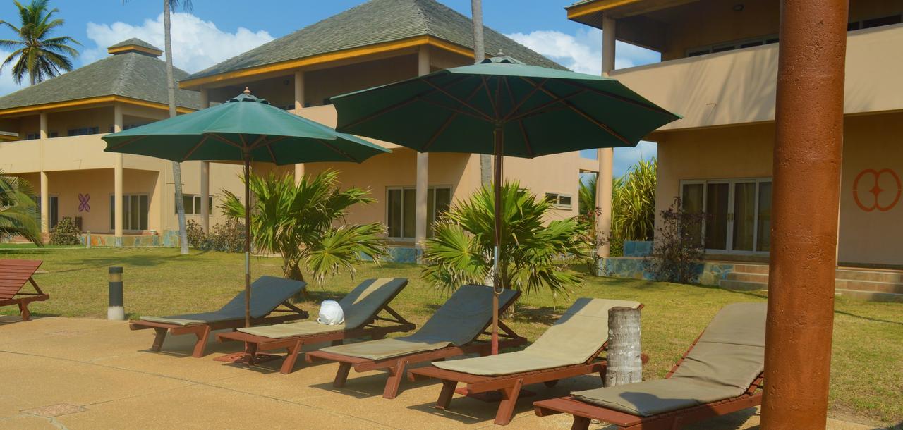 Elmina Bay Resort Eksteriør bilde